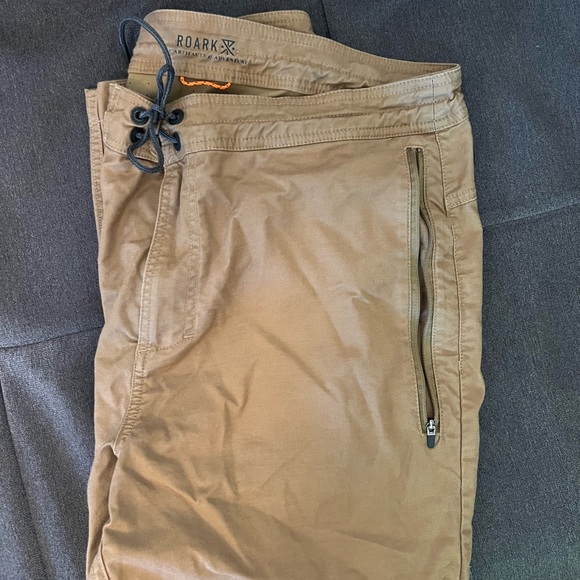 Roark Men's Layover Utility Pant - Picture 4 of 8